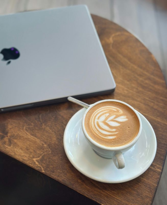taylor-zhu-zJtgjzt4qOk-unsplash